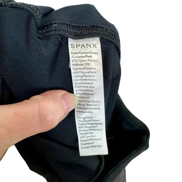 Spanx Faux Leather Pull On High Waisted Black Leggings 2437 - Picture 8 of 14